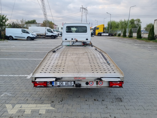 ID 3864 Iveco Daily 35S18