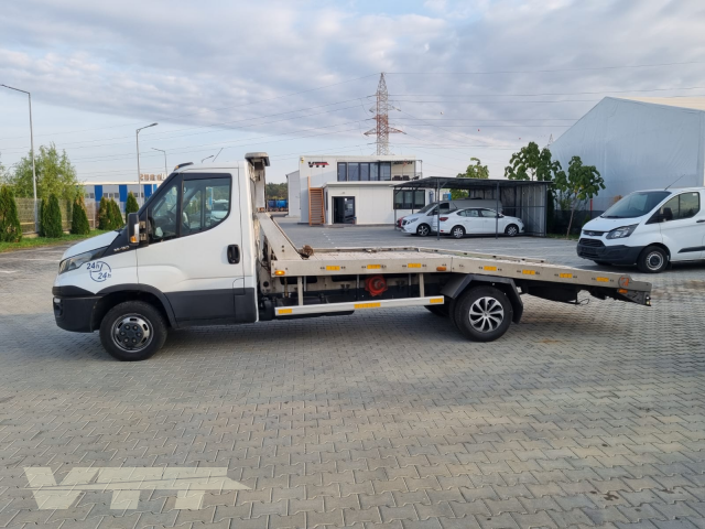 ID 3868 Iveco Daily 35C15