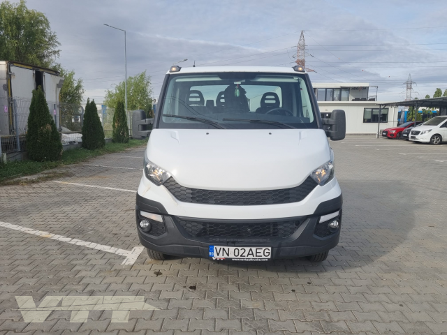 ID 3869 Iveco Daily 35C15