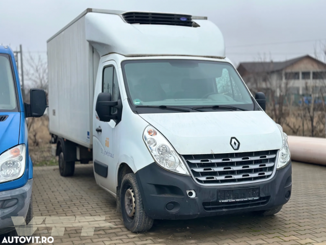 ID 4004 Renault Master