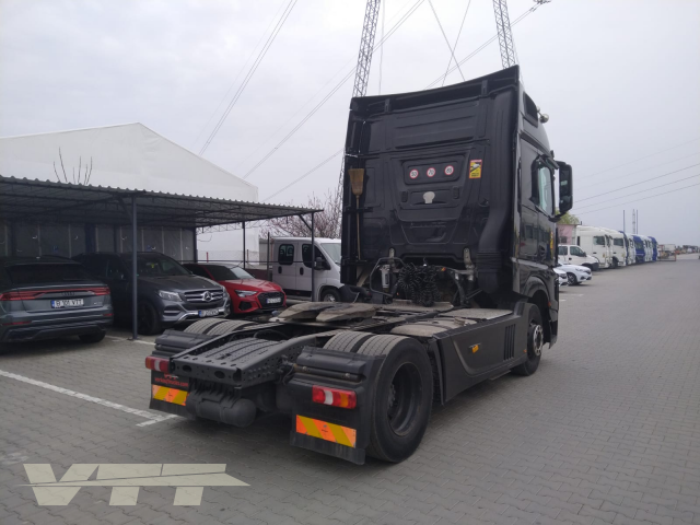 ID 4031 Mercedes Actros