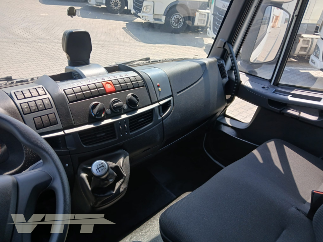 ID 4268 Iveco 75E