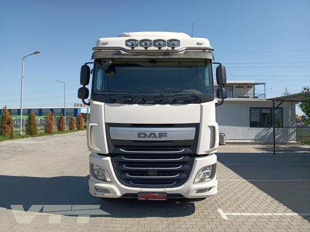 ID 4272 DAF XF 460FT