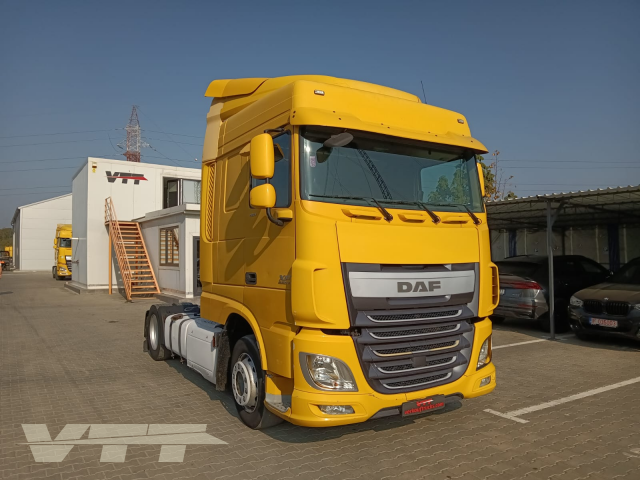 ID 4476 DAF XF 460FT