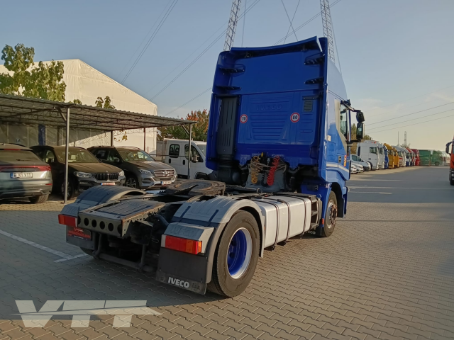 ID 4587 Iveco Stralis