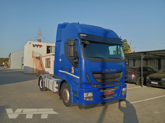 ID 4587 Iveco Stralis