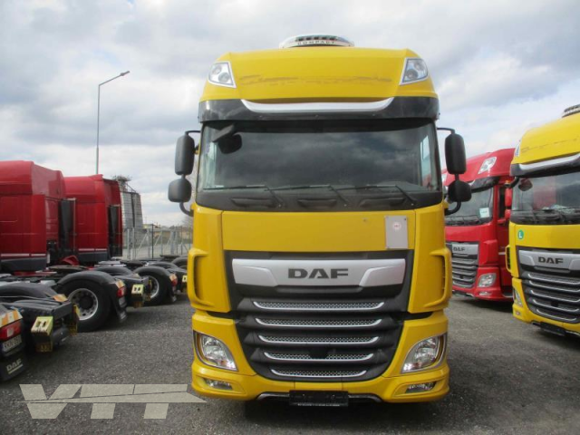 ID 4590 DAF XF 480FT