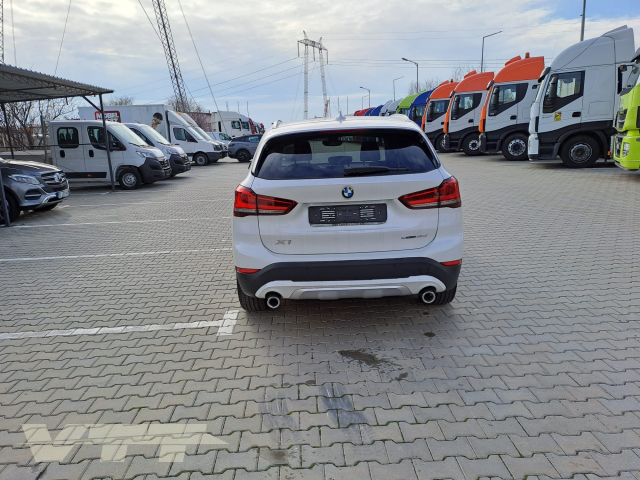 ID 4643 BMW X1