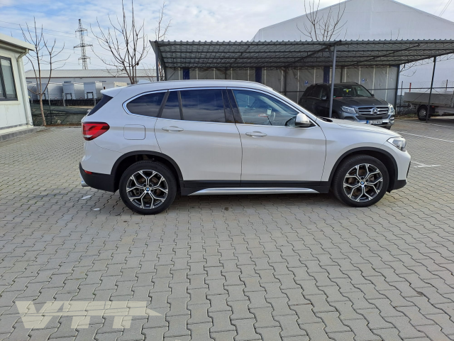 ID 4643 BMW X1