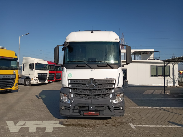 ID 4780 Mercedes-Benz Actros