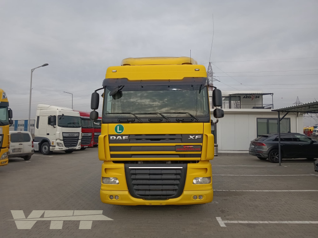 ID 4781 DAF XF 105.460