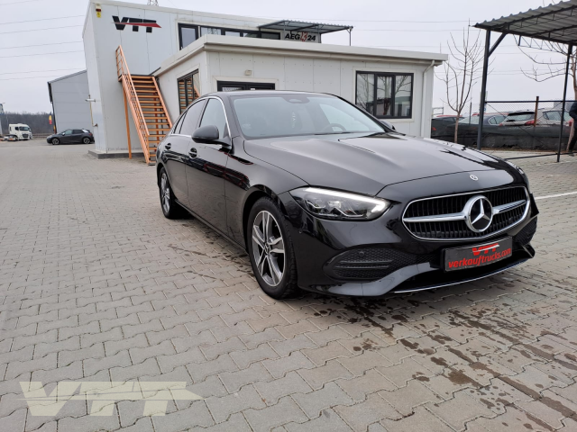 ID 4839 Mercedes-Benz C220D