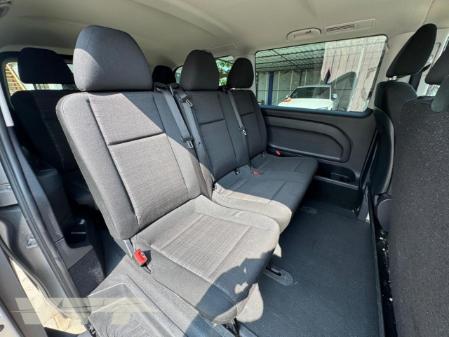 ID 4894 Mercedes-Benz Vito