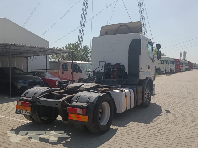 ID 4934 Renault Premium