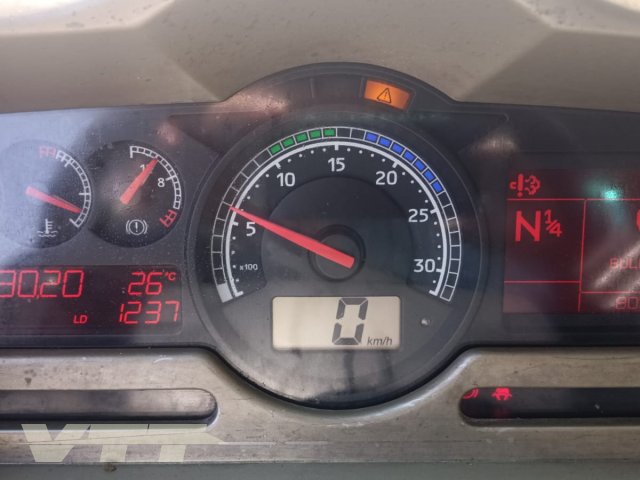 ID 4934 Renault Premium