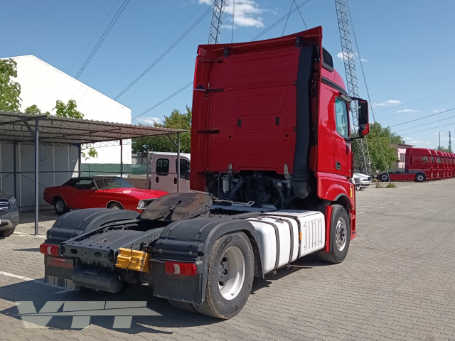 ID 4940 Mercedes-Benz Actros