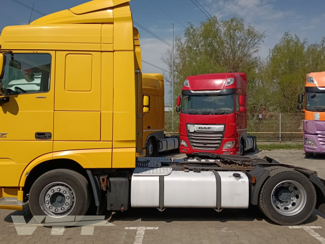ID 4949 DAF XF 460FT