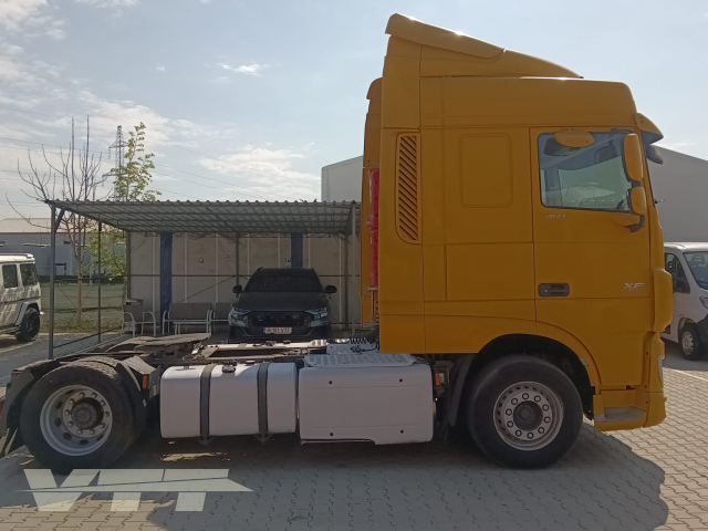 ID 4949 DAF XF 460FT