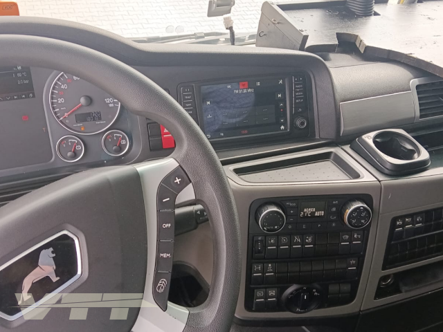 ID 4981 MAN TGX 18.460