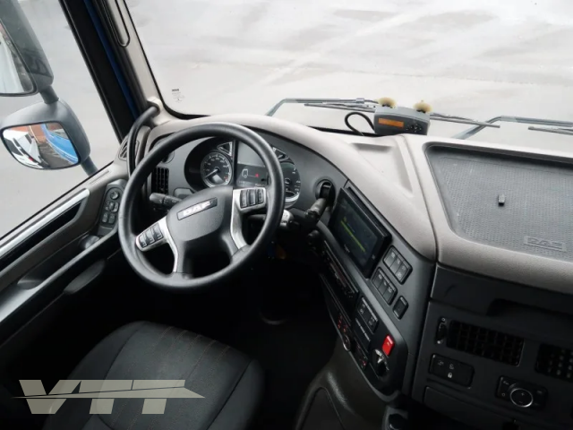ID 5011 DAF XF 450FT