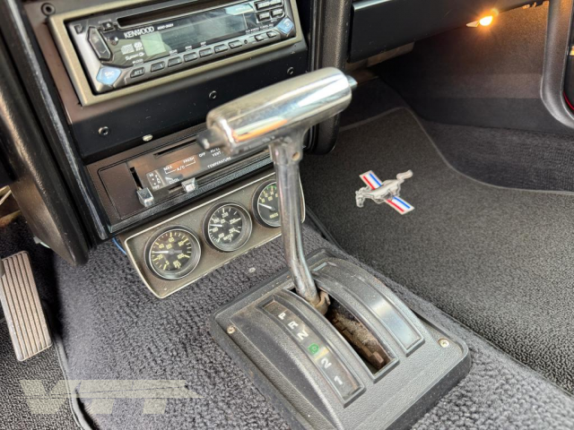 ID 5027 Ford Mustang