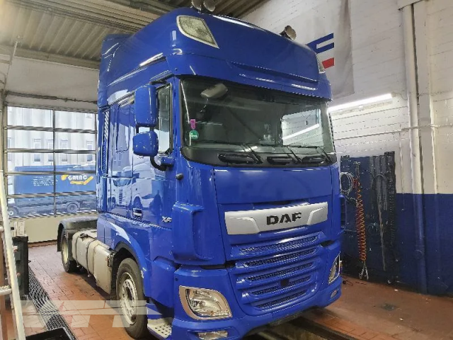 ID 5043 DAF XF 480FT