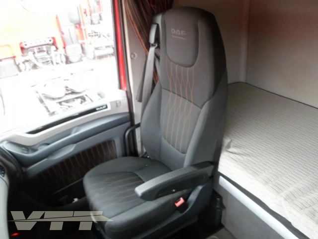 ID 5049 DAF XF 460FT