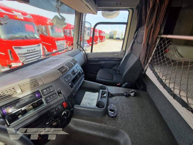 ID 5050 DAF CF 450FT