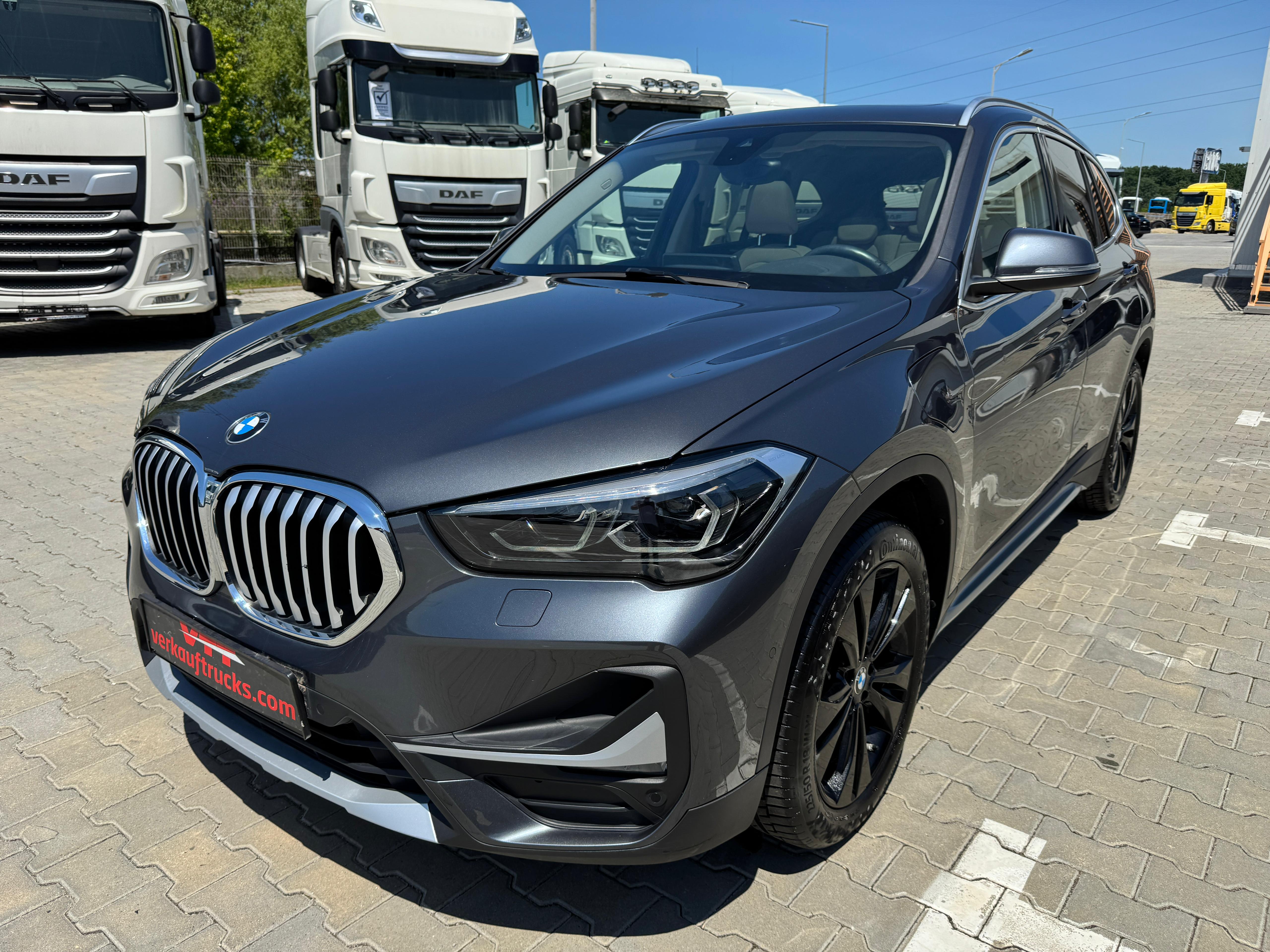 ID 5104 BMW X1 xDrive25e