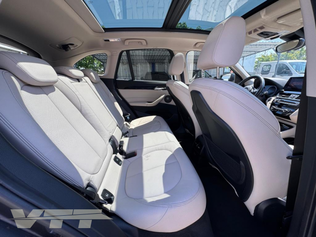ID 5104 BMW X1 xDrive25e