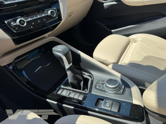 ID 5104 BMW X1 xDrive25e