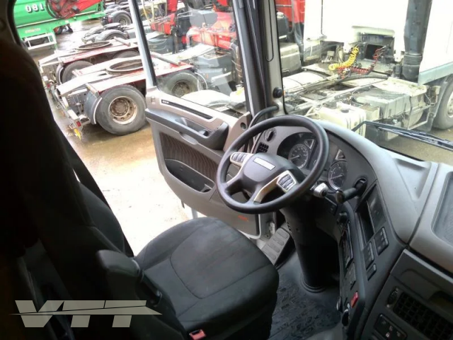ID 5136 DAF XF 450FT