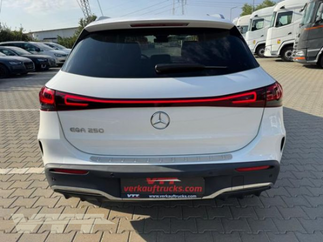 ID 5194 Mercedes-Benz EQA 250 AMG Line