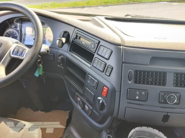 ID 5209 DAF XF 480FT