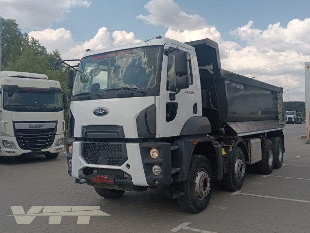 ID 5217 Ford CHM1