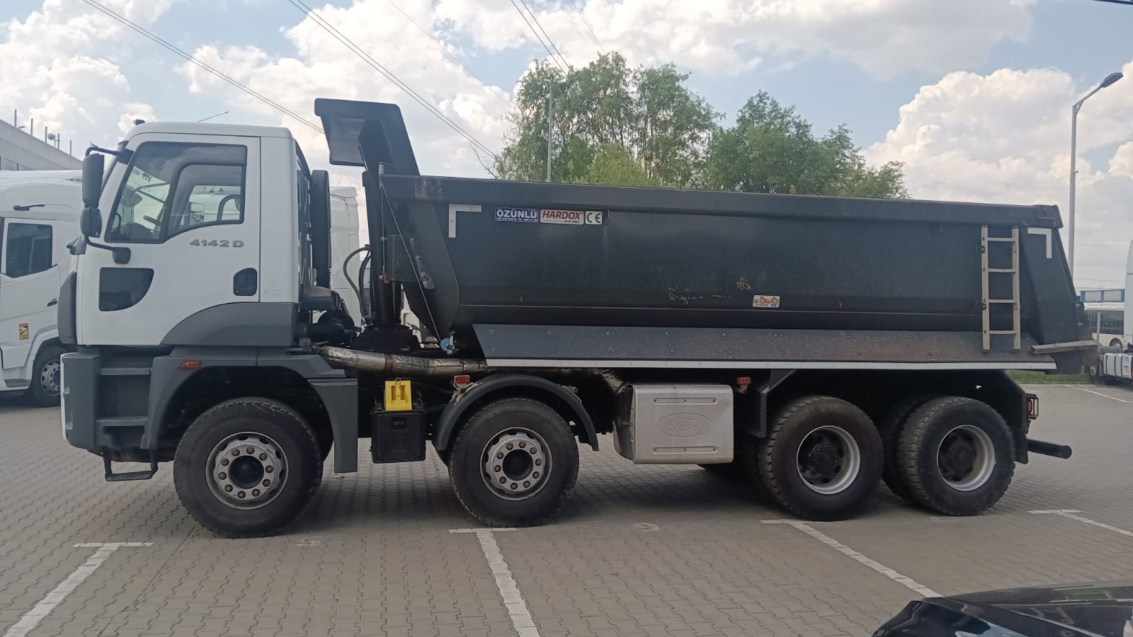 Van Dimensions