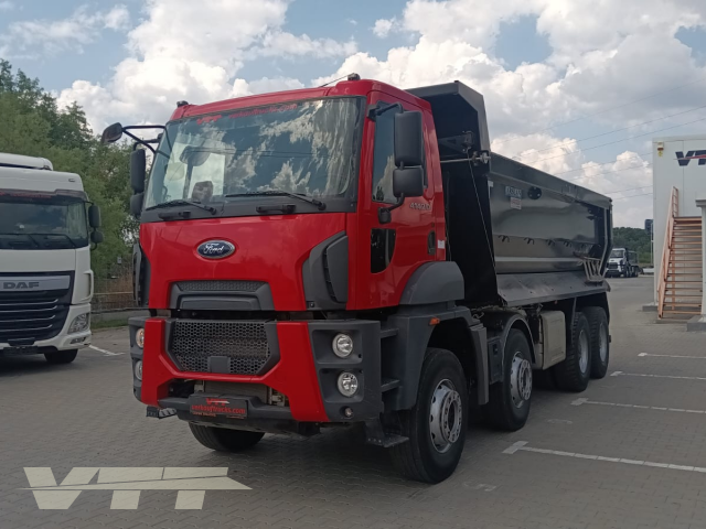 ID 5218 Ford CHM1