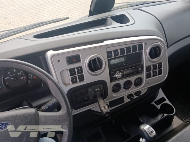 ID 5218 Ford CHM1