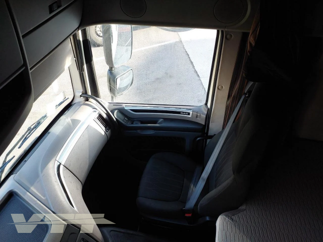 ID 5220 DAF XF 480FT