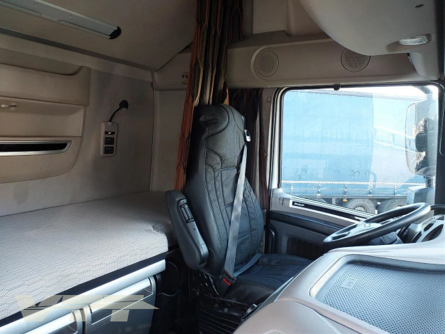ID 5220 DAF XF 480FT
