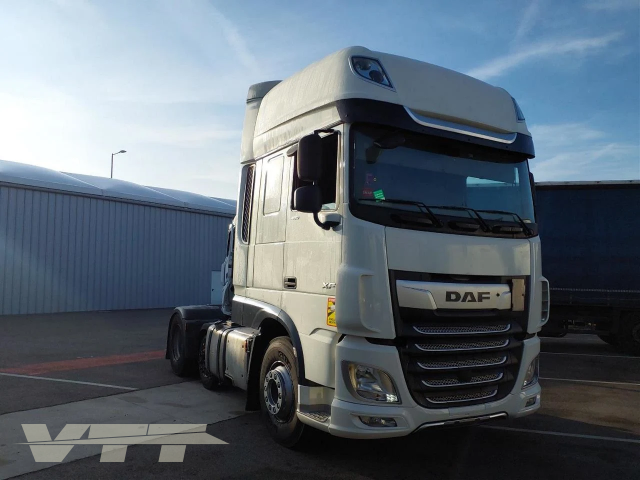 ID 5220 DAF XF 480FT
