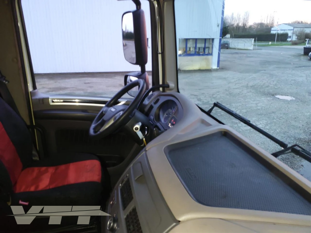 ID 5293 DAF XF 530FT