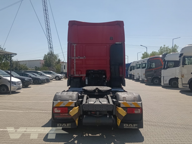 ID 5300 DAF XF 450FT