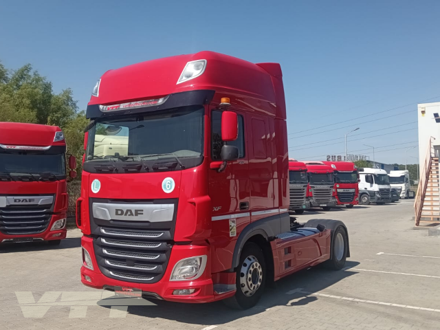 ID 5300 DAF XF 450FT