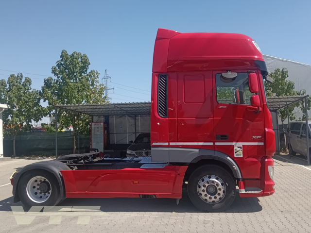 ID 5300 DAF XF 450FT