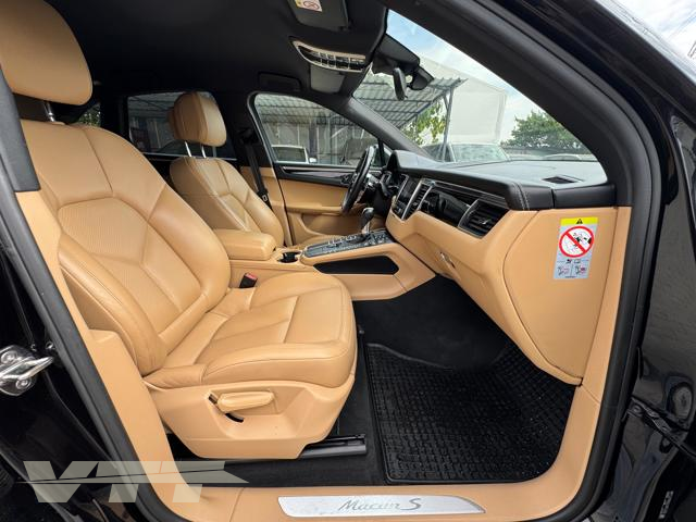 ID 5322 Porsche Macan S
