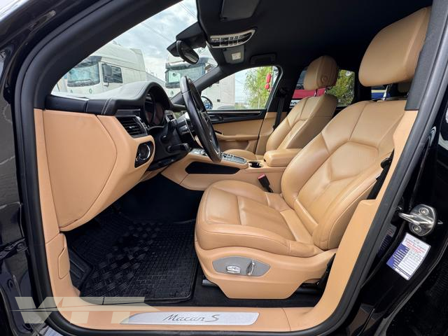 ID 5322 Porsche Macan S