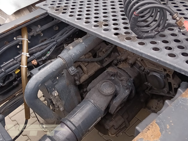 ID 5374 Iveco Stralis