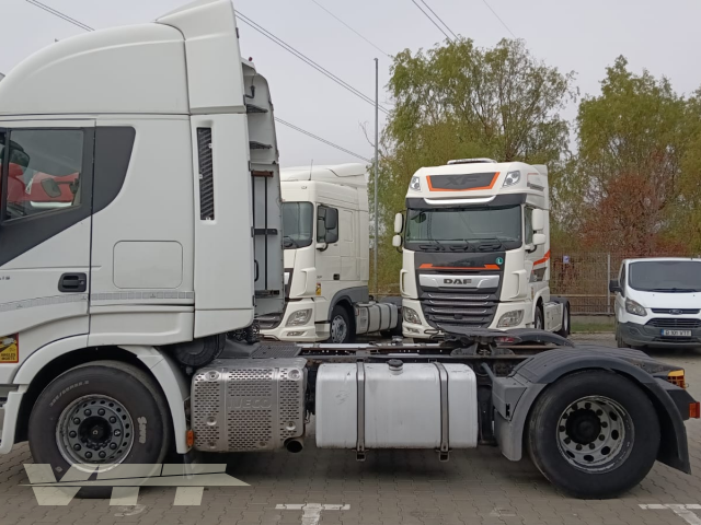 ID 5375 Iveco Stralis AS440T/P