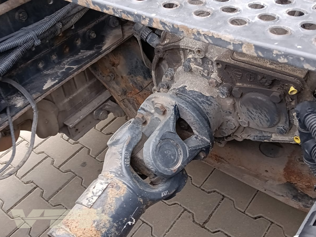 ID 5375 Iveco Stralis AS440T/P